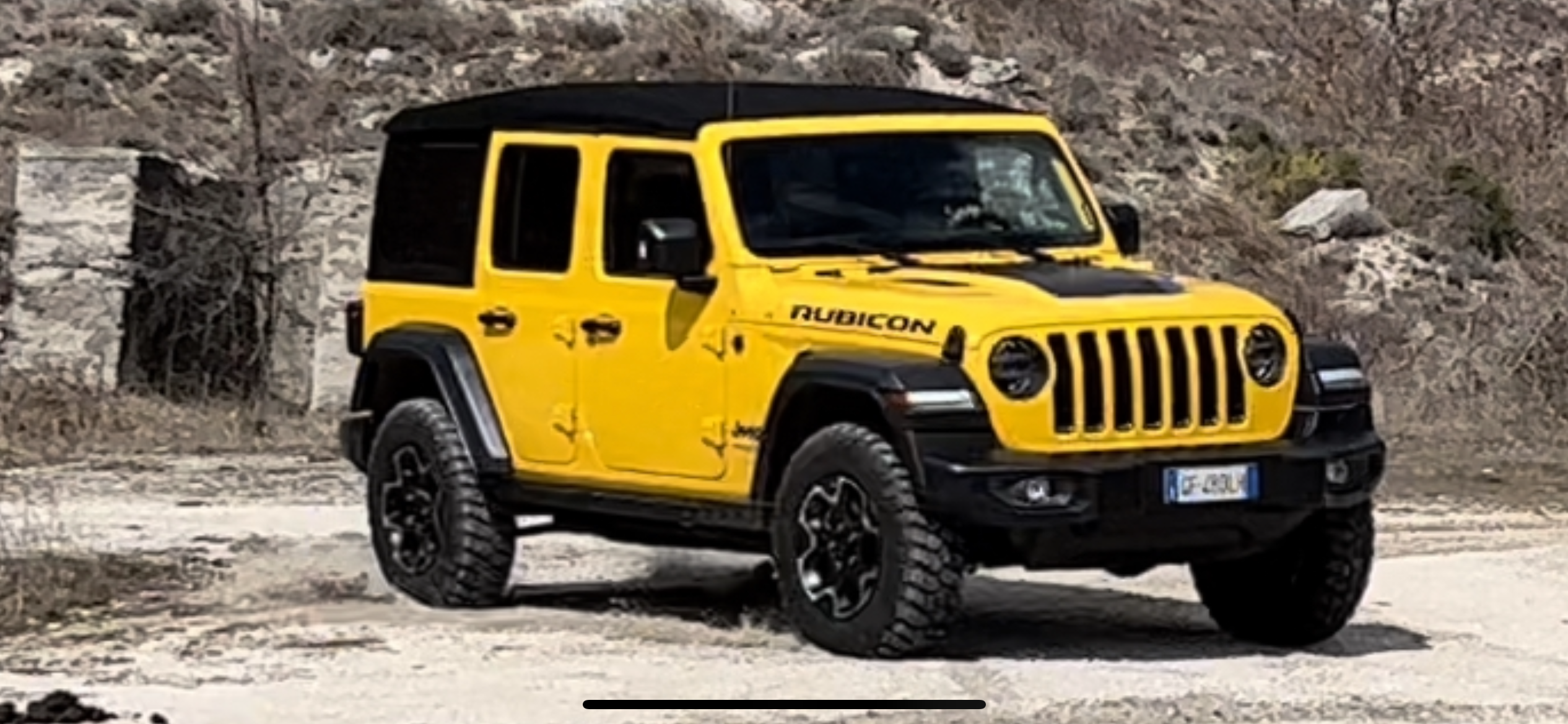 Jeep Wrangler Unlimited Rubicon 4Xe: la prova su strada