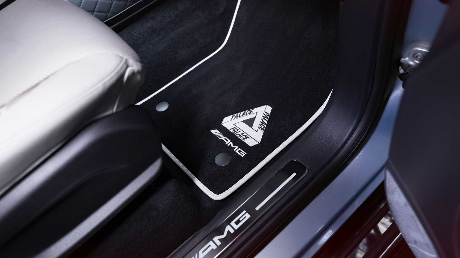 Mercedes-AMG by Palace Skateboards: le immagini ufficiali