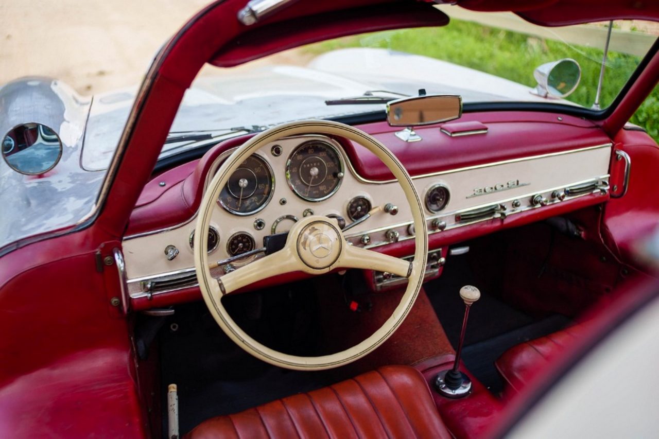 Mercedes-Benz 300 SL Gullwing: le immagini