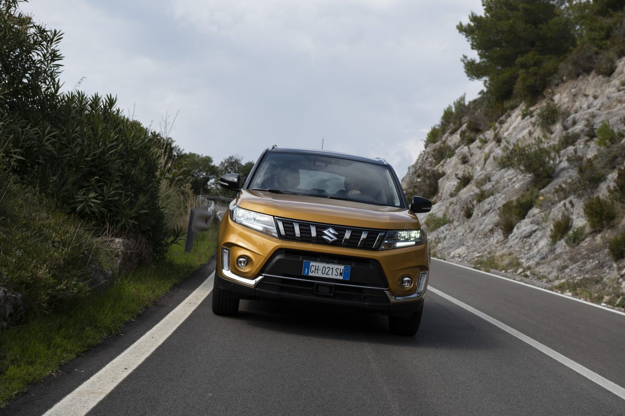 Suzuki Vitara 1.5 140V: le immagini