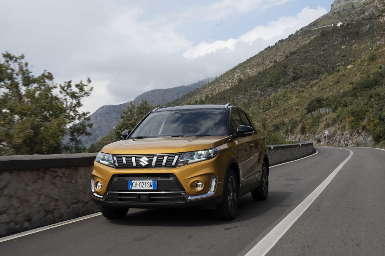 Suzuki Vitara 1.5 140V: le immagini