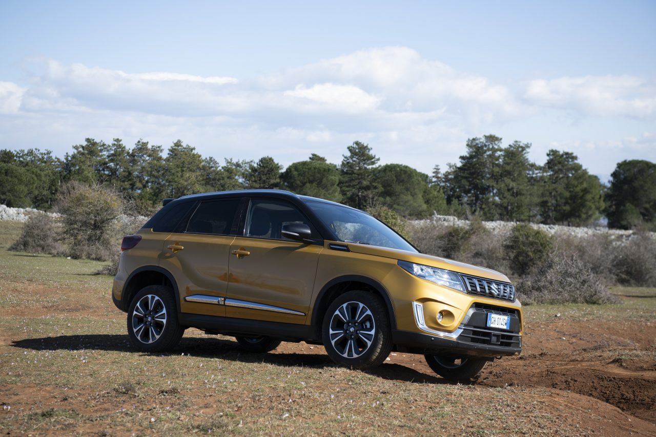 Suzuki Vitara 1.5 140V: le immagini