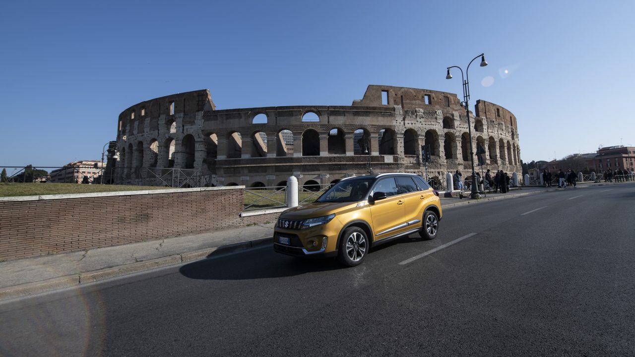 Suzuki Vitara 1.5 140V: le immagini