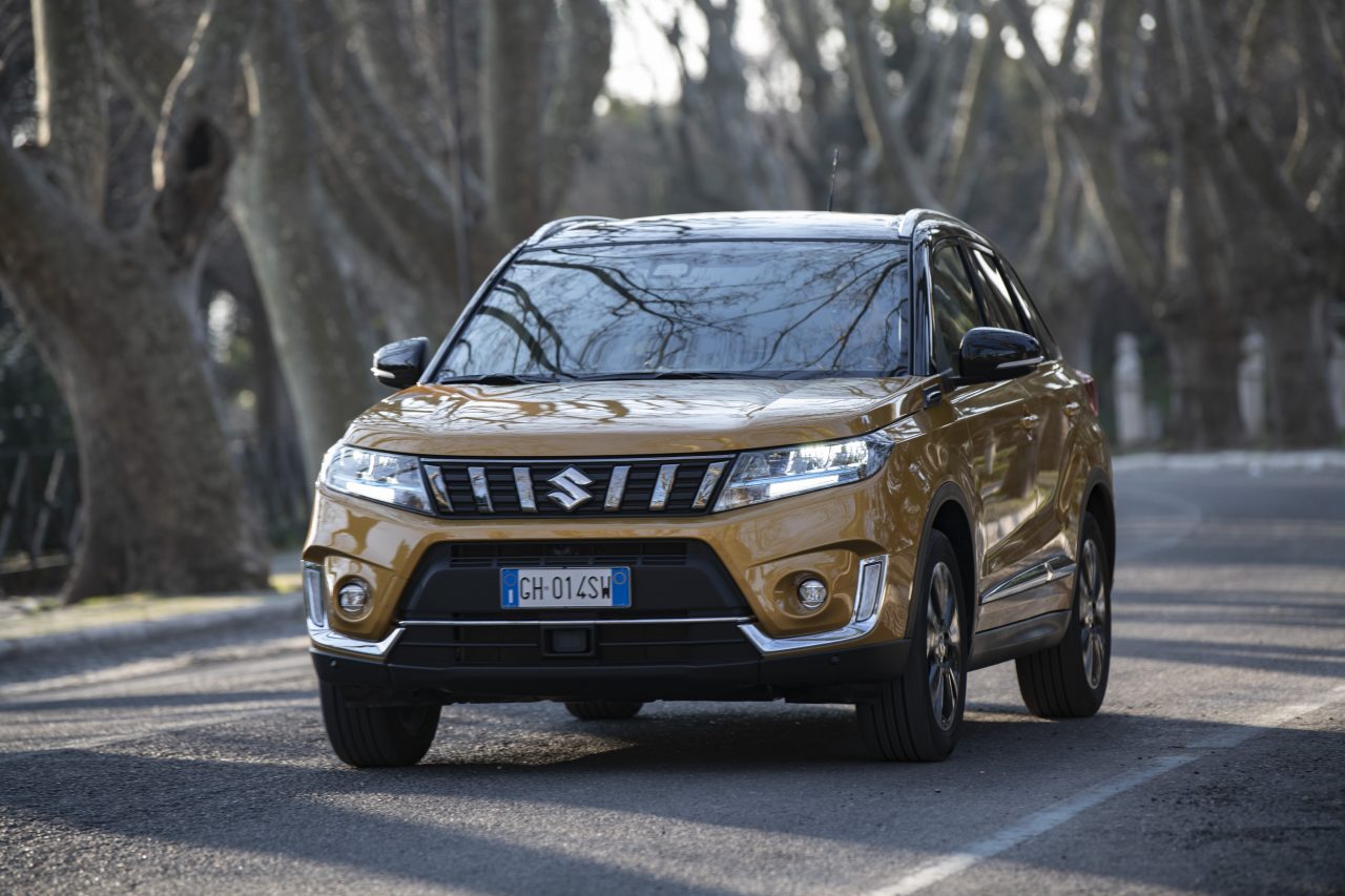 Suzuki Vitara 1.5 140V: le immagini