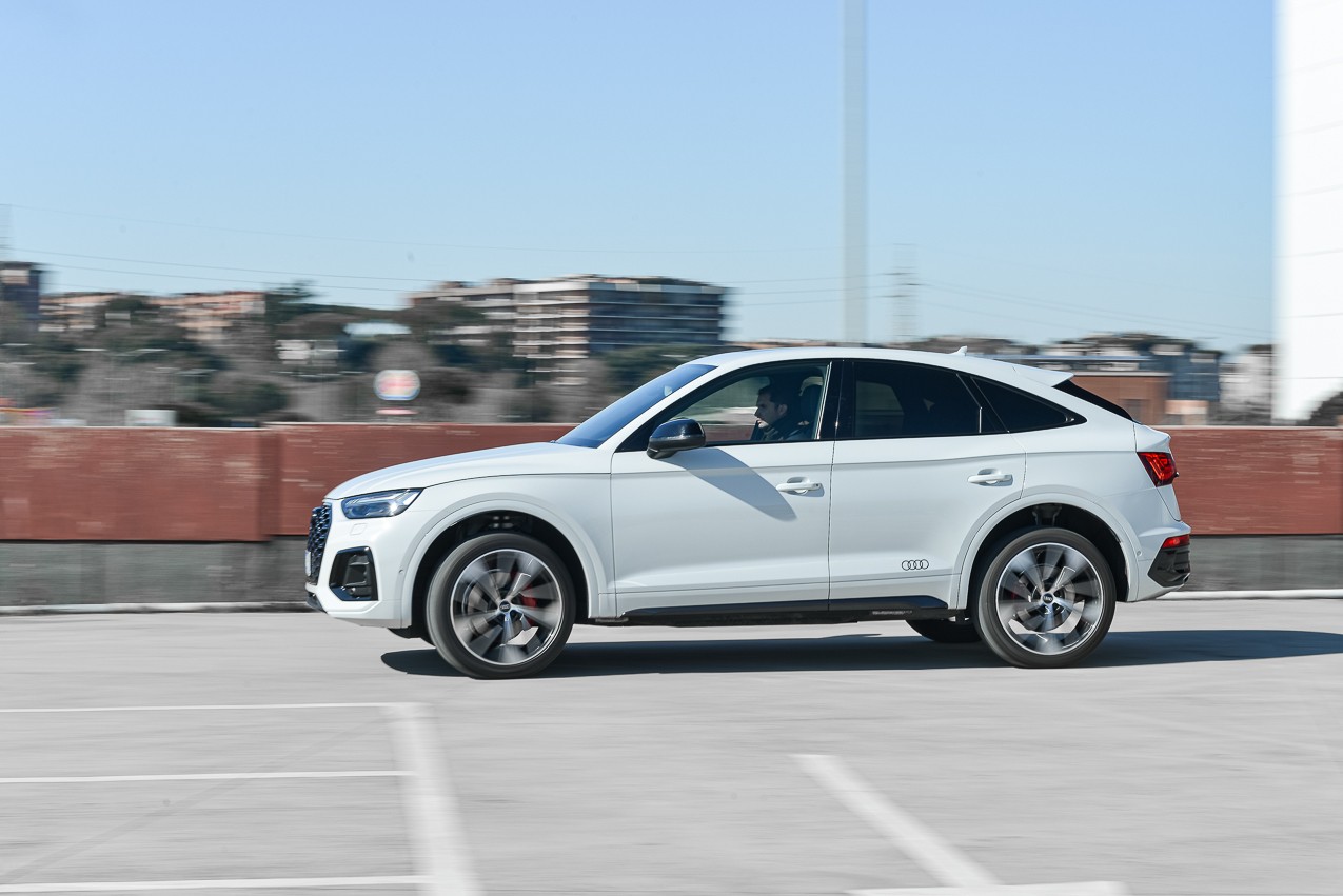 Audi Q5 Sportback: la prova su strada