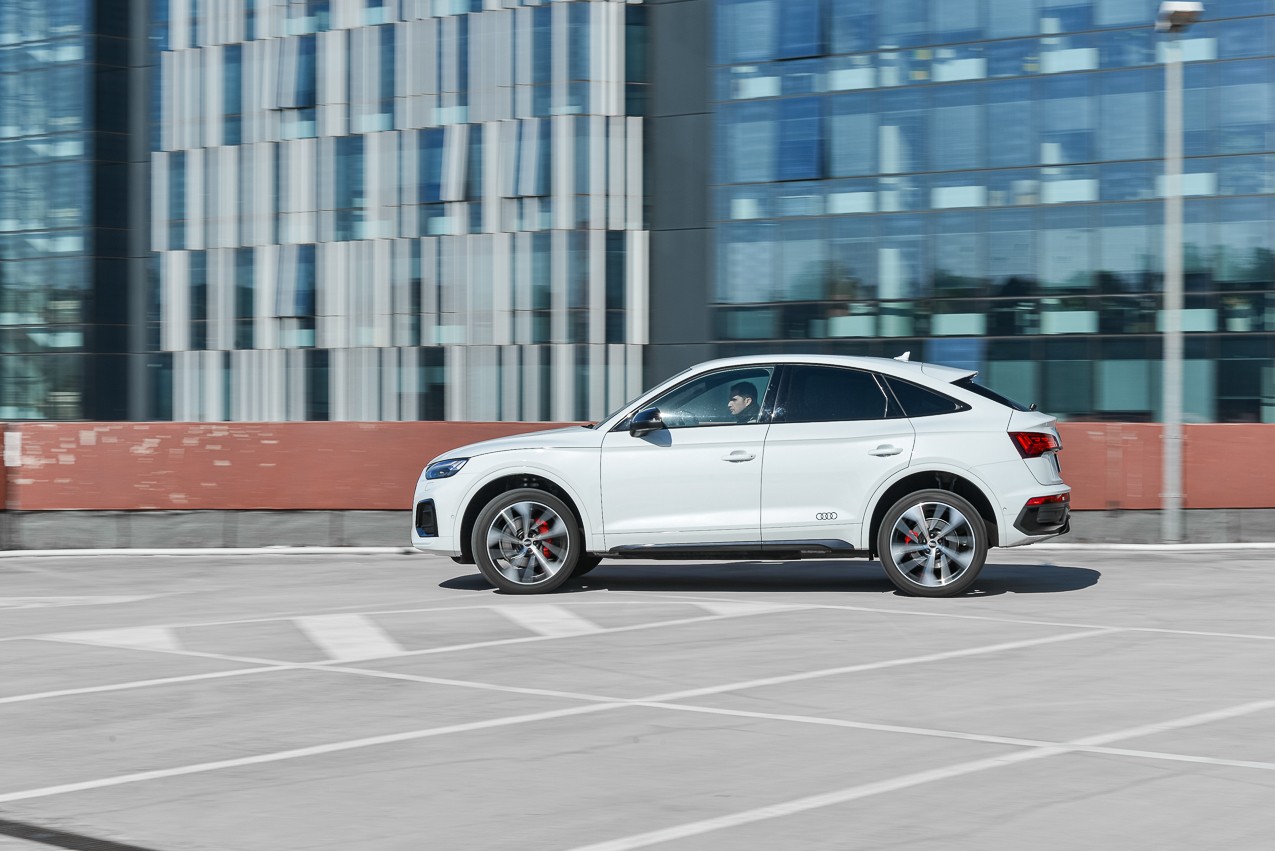 Audi Q5 Sportback: la prova su strada