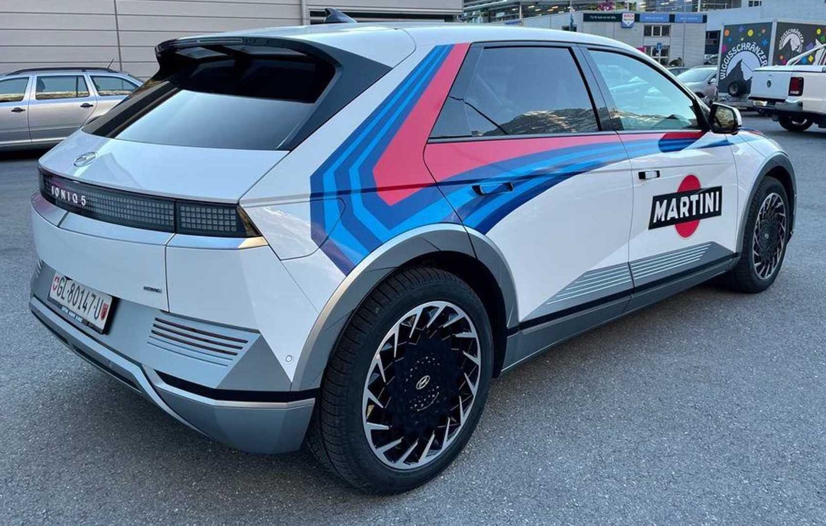 Hyundai Ioniq 5 Martini Racing