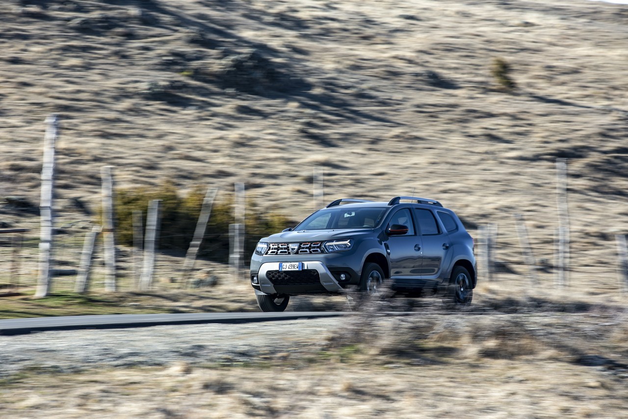 Dacia Duster Extreme 2022: nuove immagini ufficiali