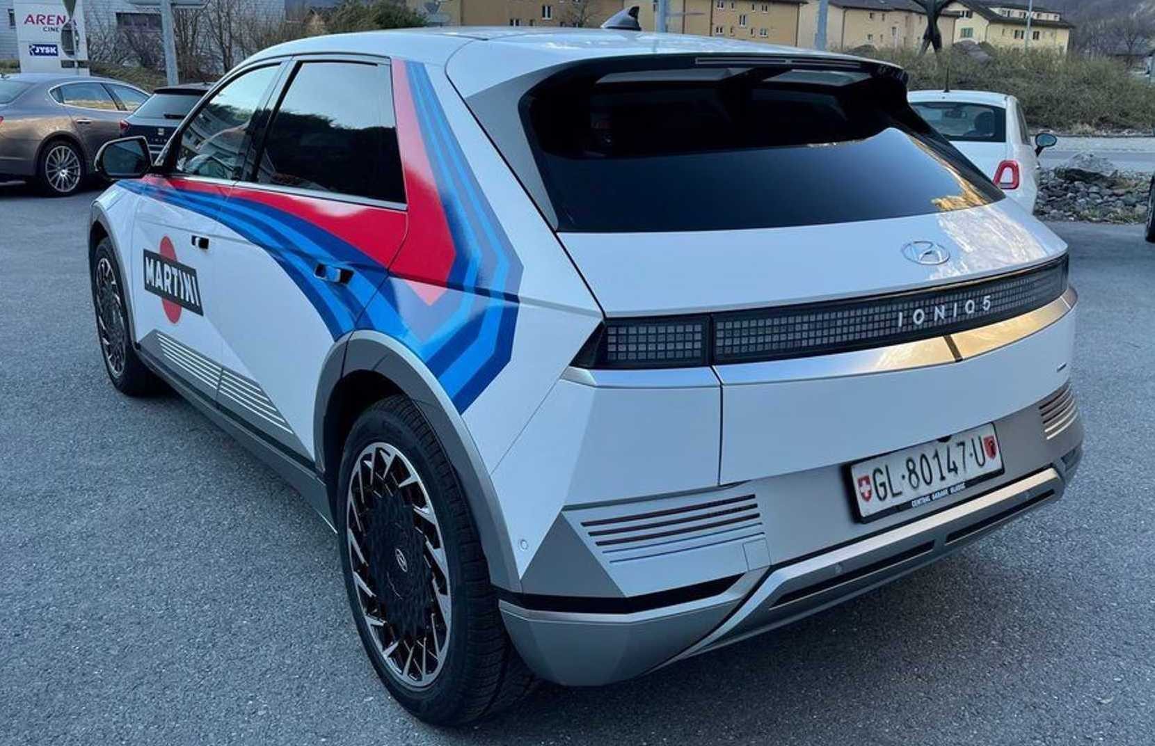 Hyundai Ioniq 5 Martini Racing