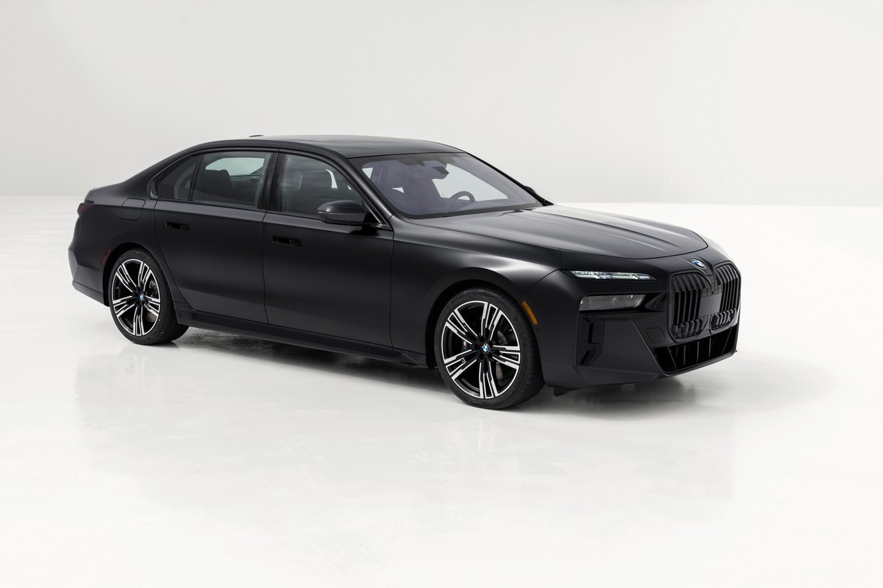 Bmw Serie 7 2022: immagini ufficiali