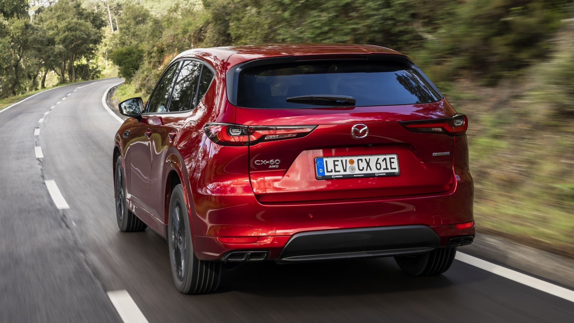 Mazda CX-60: nuove immagini ufficiali