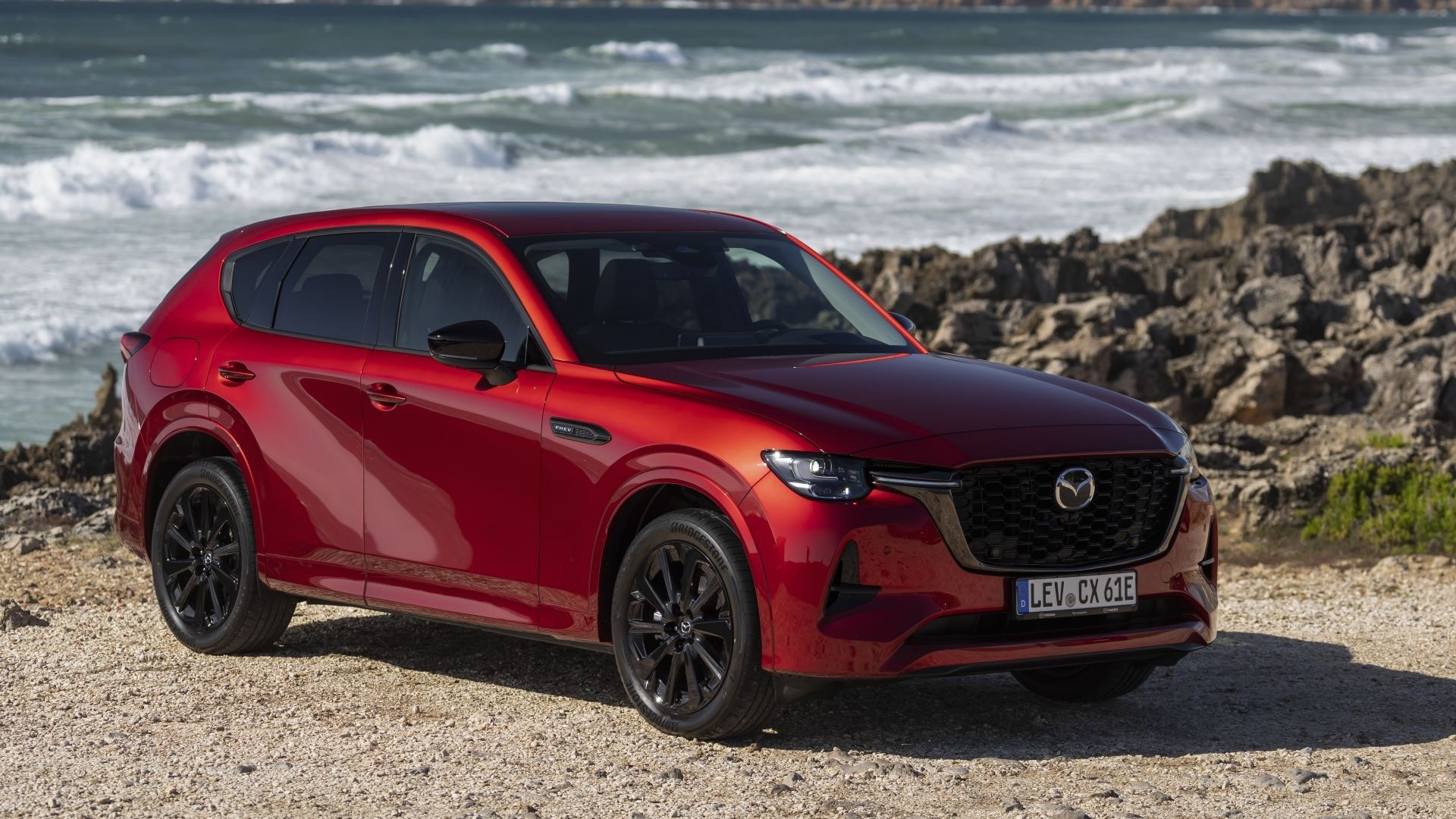 Mazda CX-60: nuove immagini ufficiali