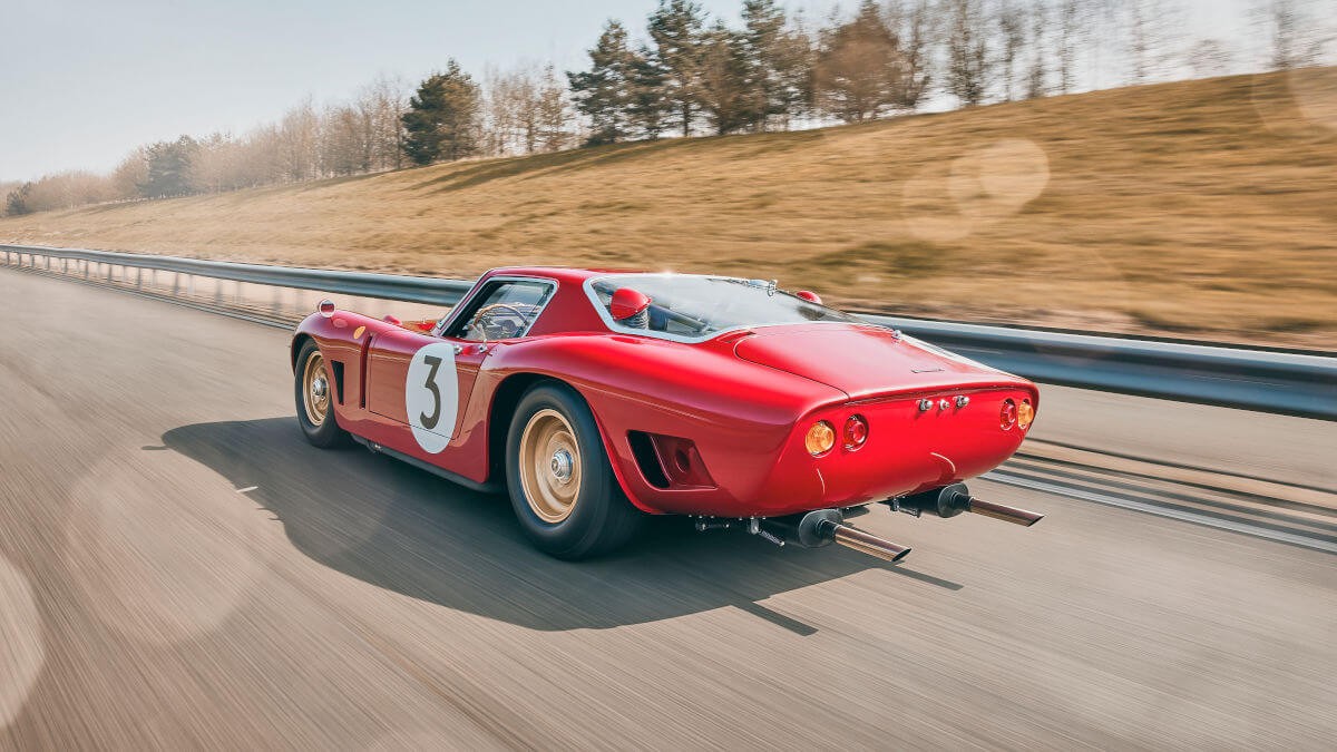 Bizzarrini 5300 GT Corsa Revival: le immagini