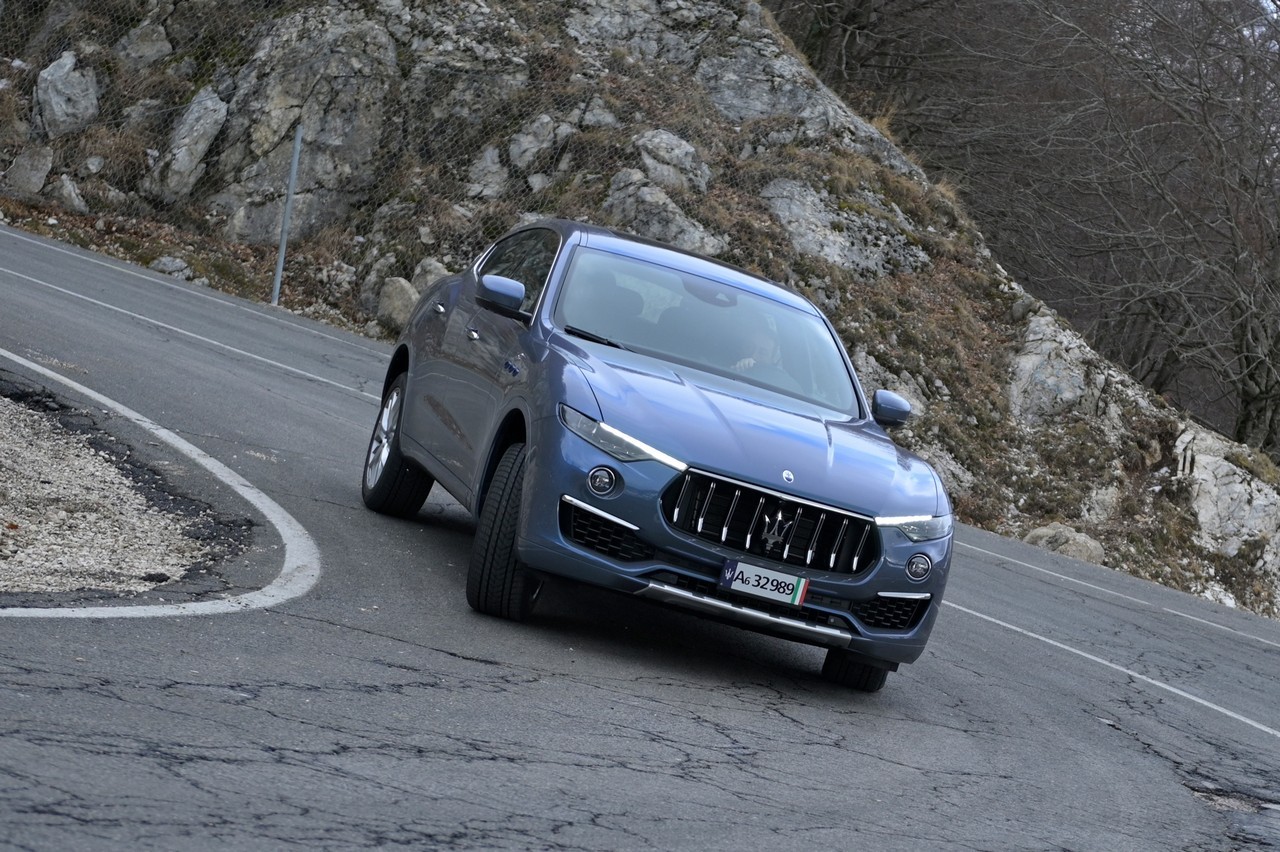 Maserati Levante Hybrid GT: la prova su strada