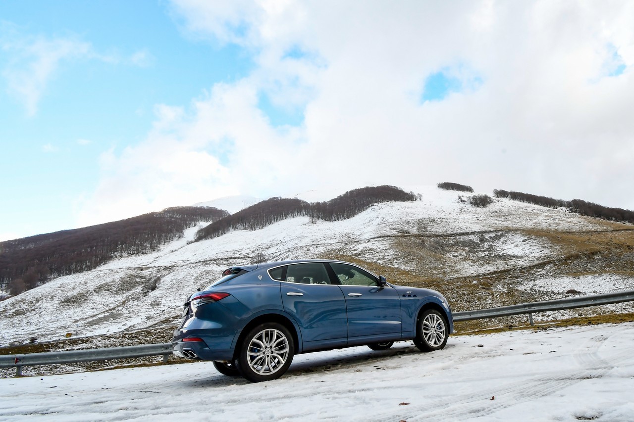 Maserati Levante Hybrid GT: la prova su strada