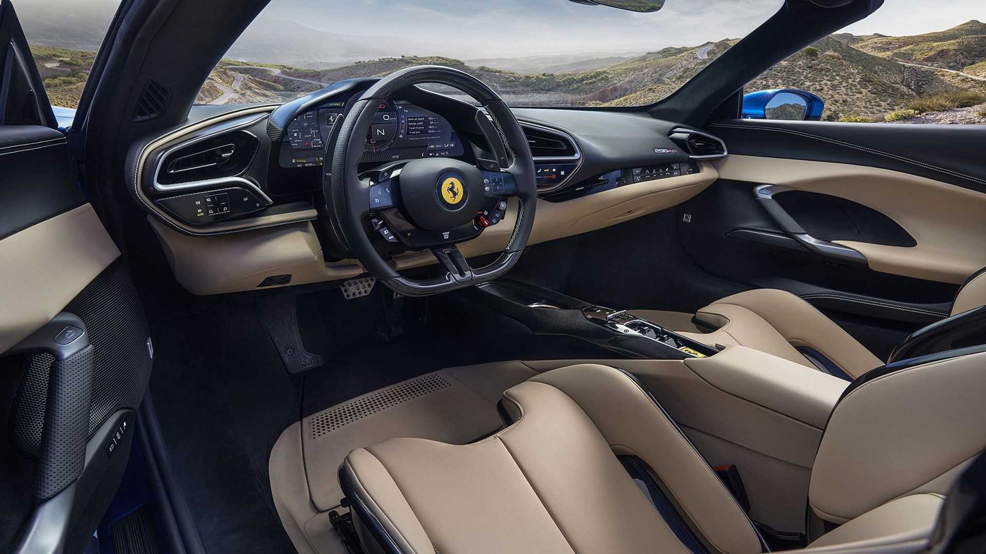 Ferrari 296 GTS: immagini ufficiali