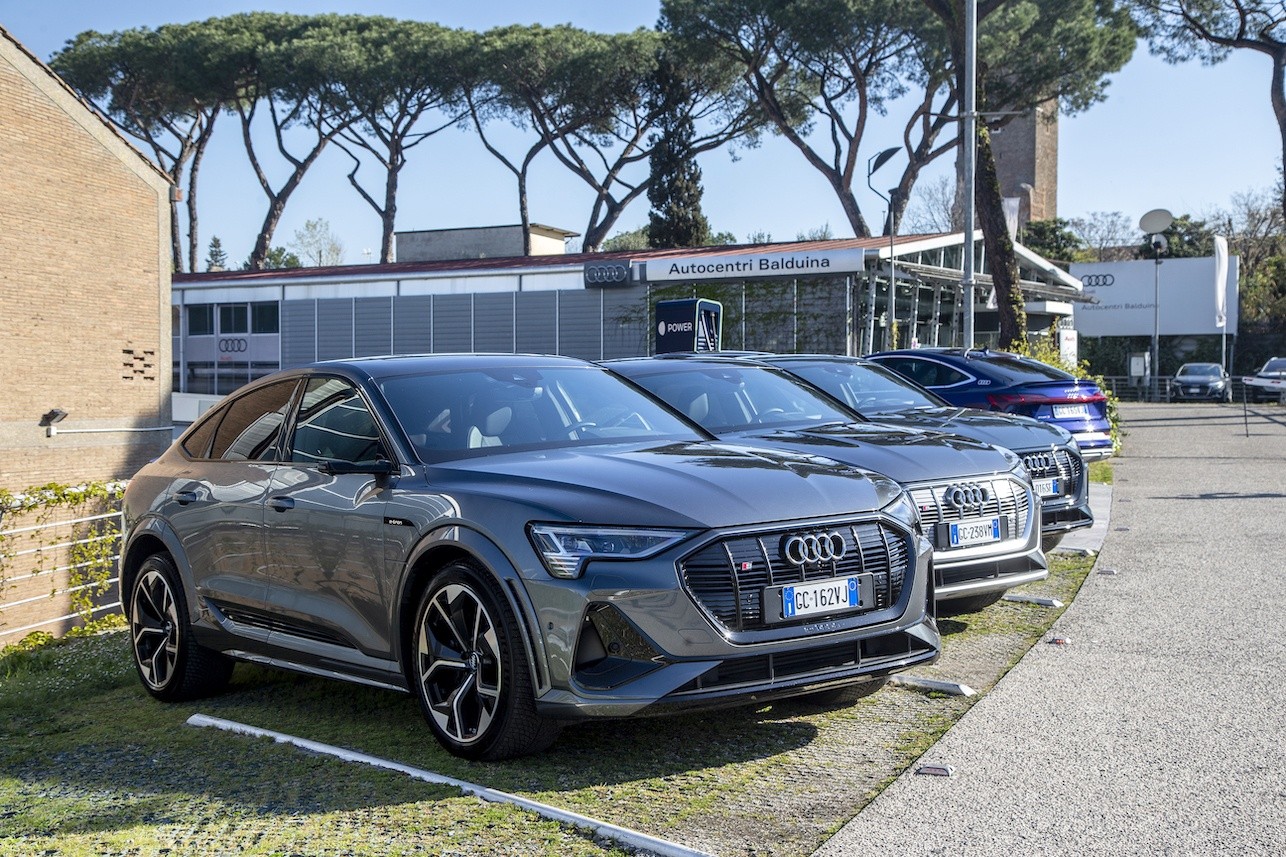 Audi: un viaggio in elettrico sfruttando la rete dei punti vendita