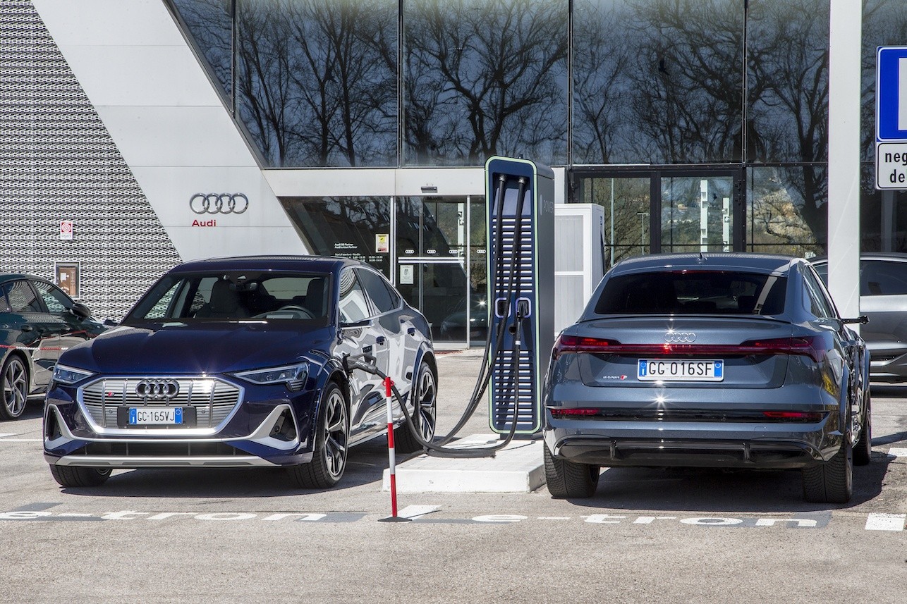 Audi: un viaggio in elettrico sfruttando la rete dei punti vendita