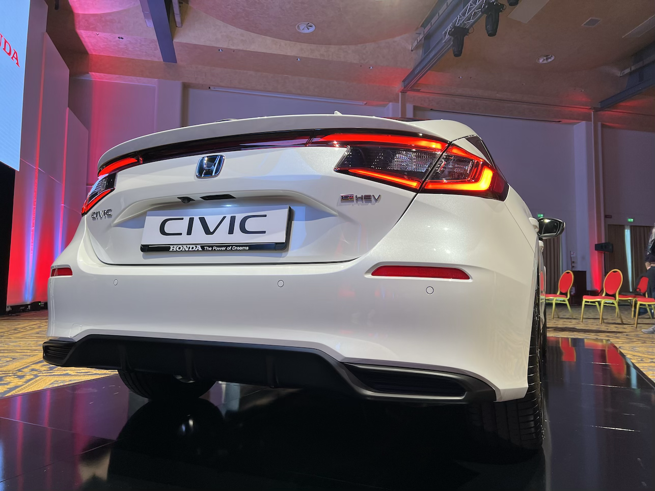 Honda Civic e:HEV: nuove immagini