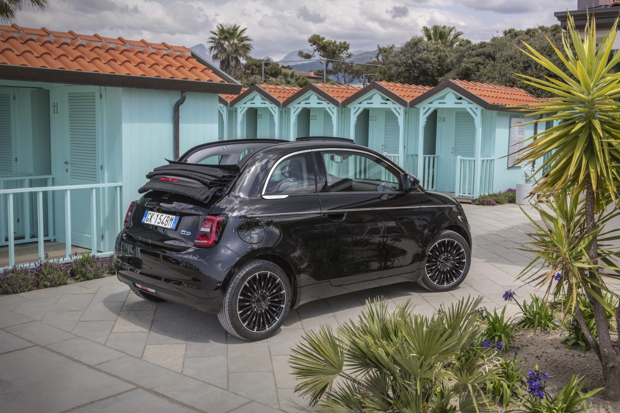 Fiat 500e 