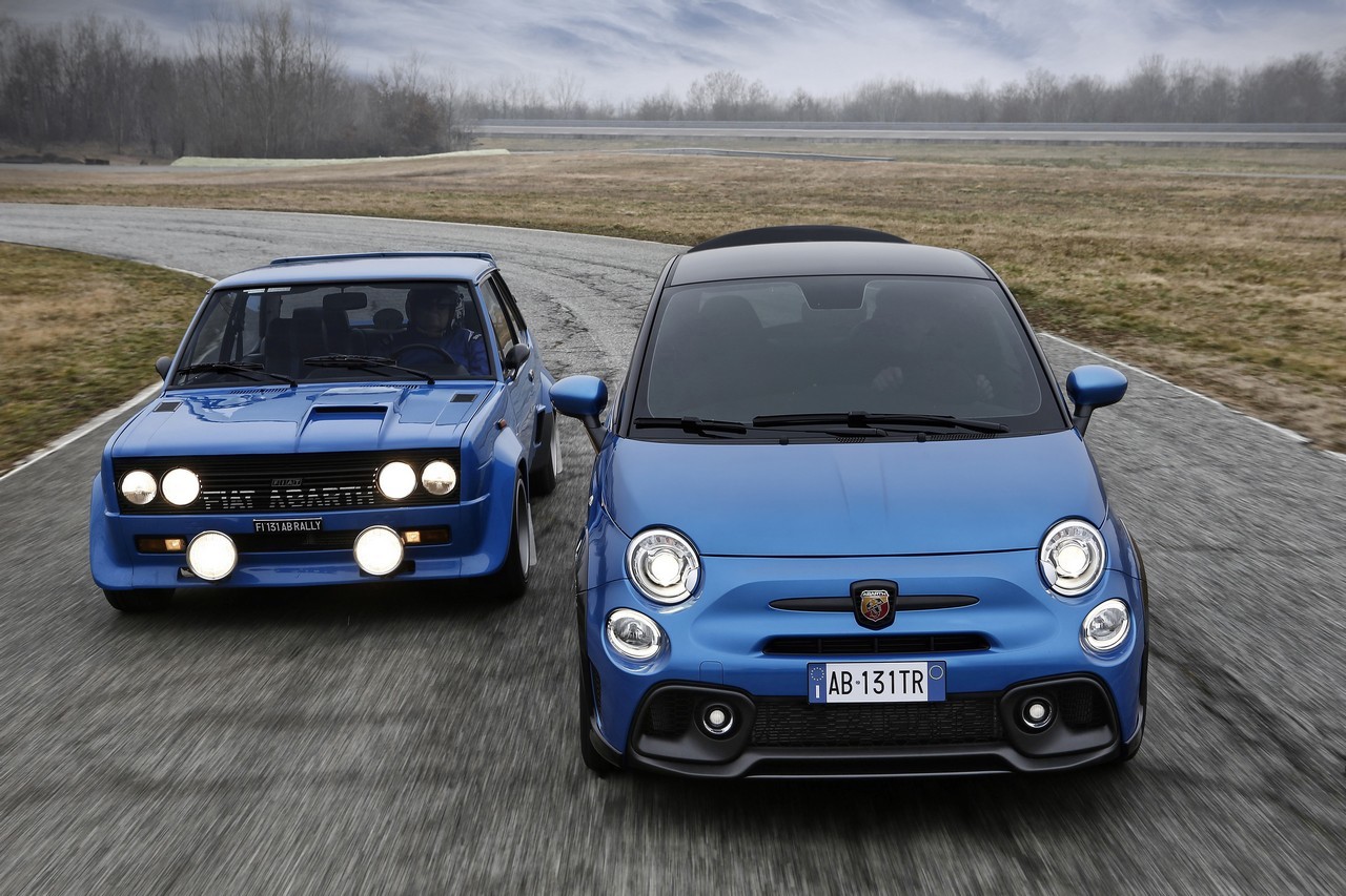 Abarth 695 Tributo 131 Rally 2022: immagini ufficiali