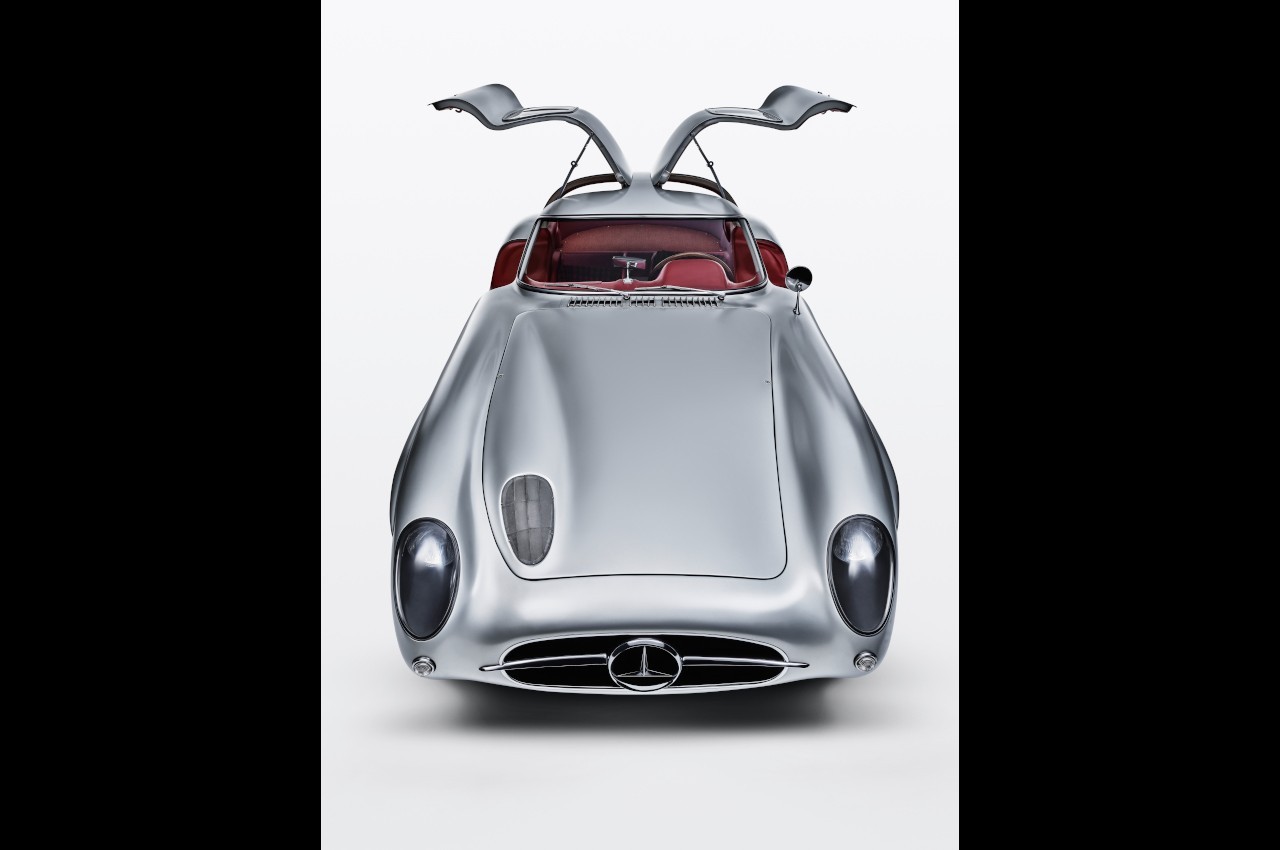 Mercedes 300 SLR Uhlenhaut Coupé 1955: immagini ufficiali