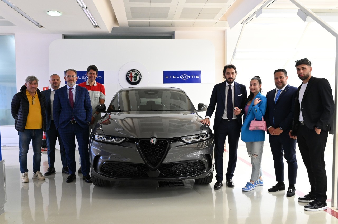 Alfa Romeo Tonale, consegna dei primi esemplari: immagini ufficiali