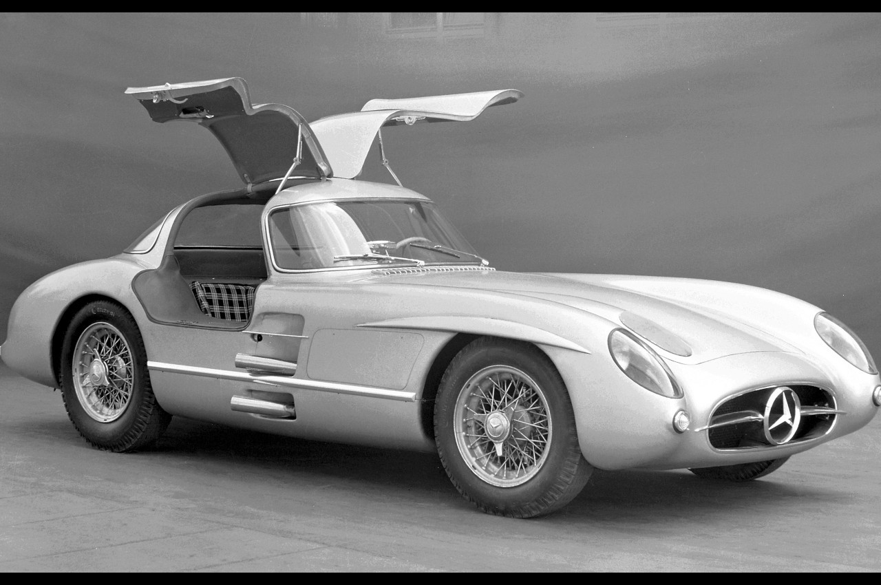 Mercedes 300 SLR Uhlenhaut Coupé 1955: immagini ufficiali