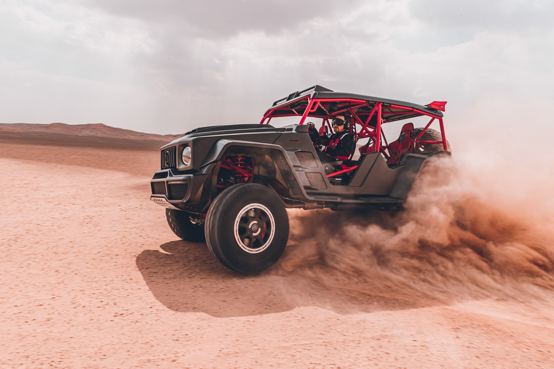 Brabus Crawler: immagini ufficiali