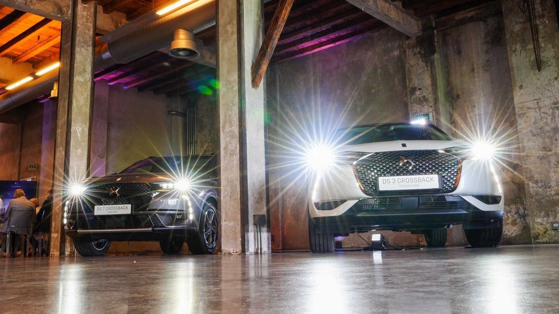 DS 3 Crossback Toits de Paris e la DS 7 Crossback Ligne Noire: le immagini ufficiali