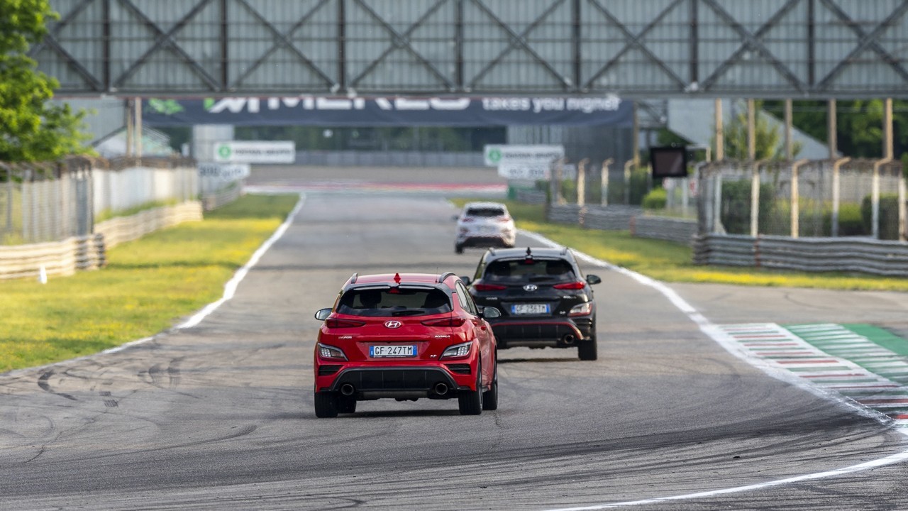 Hyundai Driving Experience 2022: le immagini