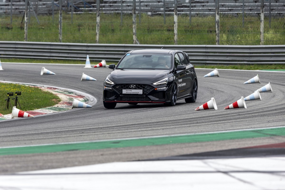 Hyundai Driving Experience 2022: le immagini