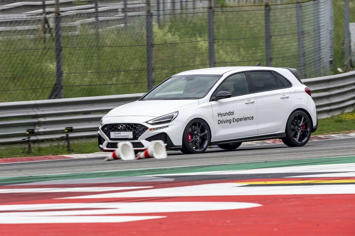 Hyundai Driving Experience 2022: le immagini