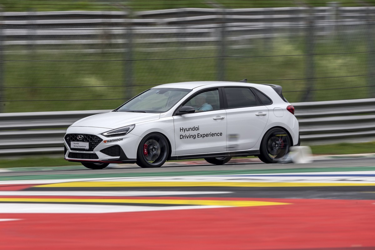 Hyundai Driving Experience 2022: le immagini