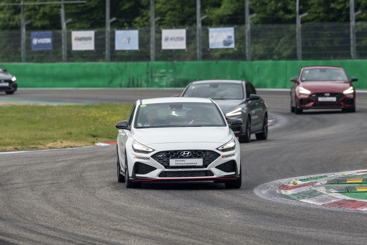 Hyundai Driving Experience 2022: le immagini