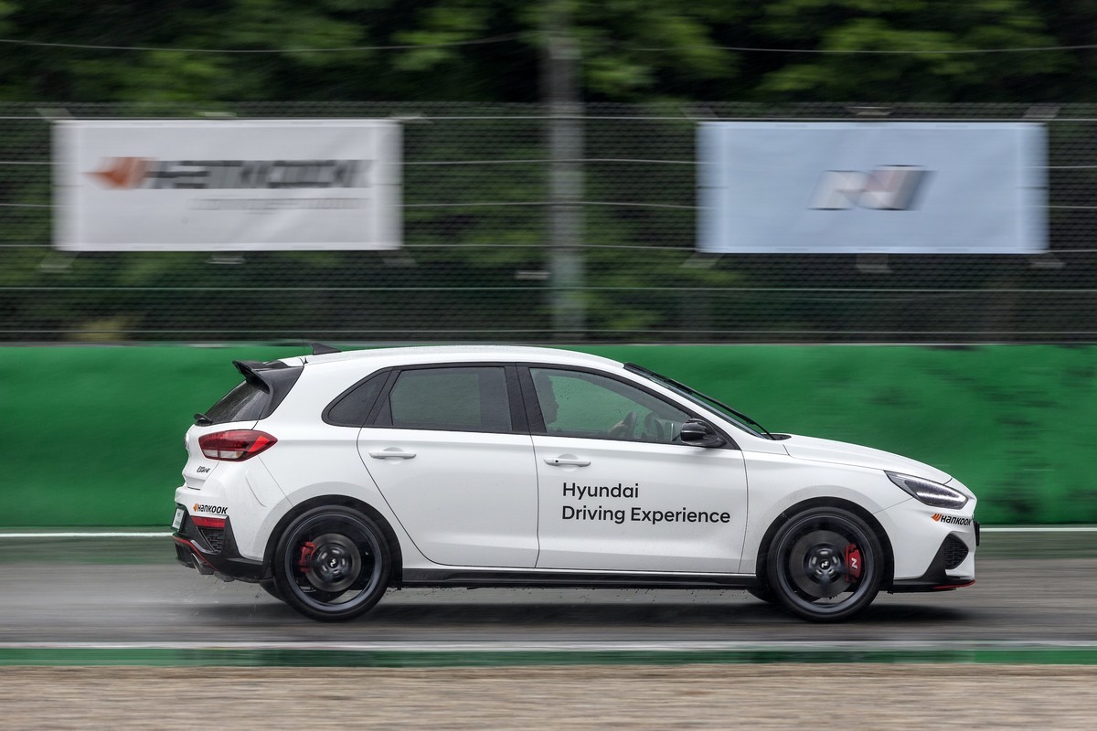 Hyundai Driving Experience 2022: le immagini