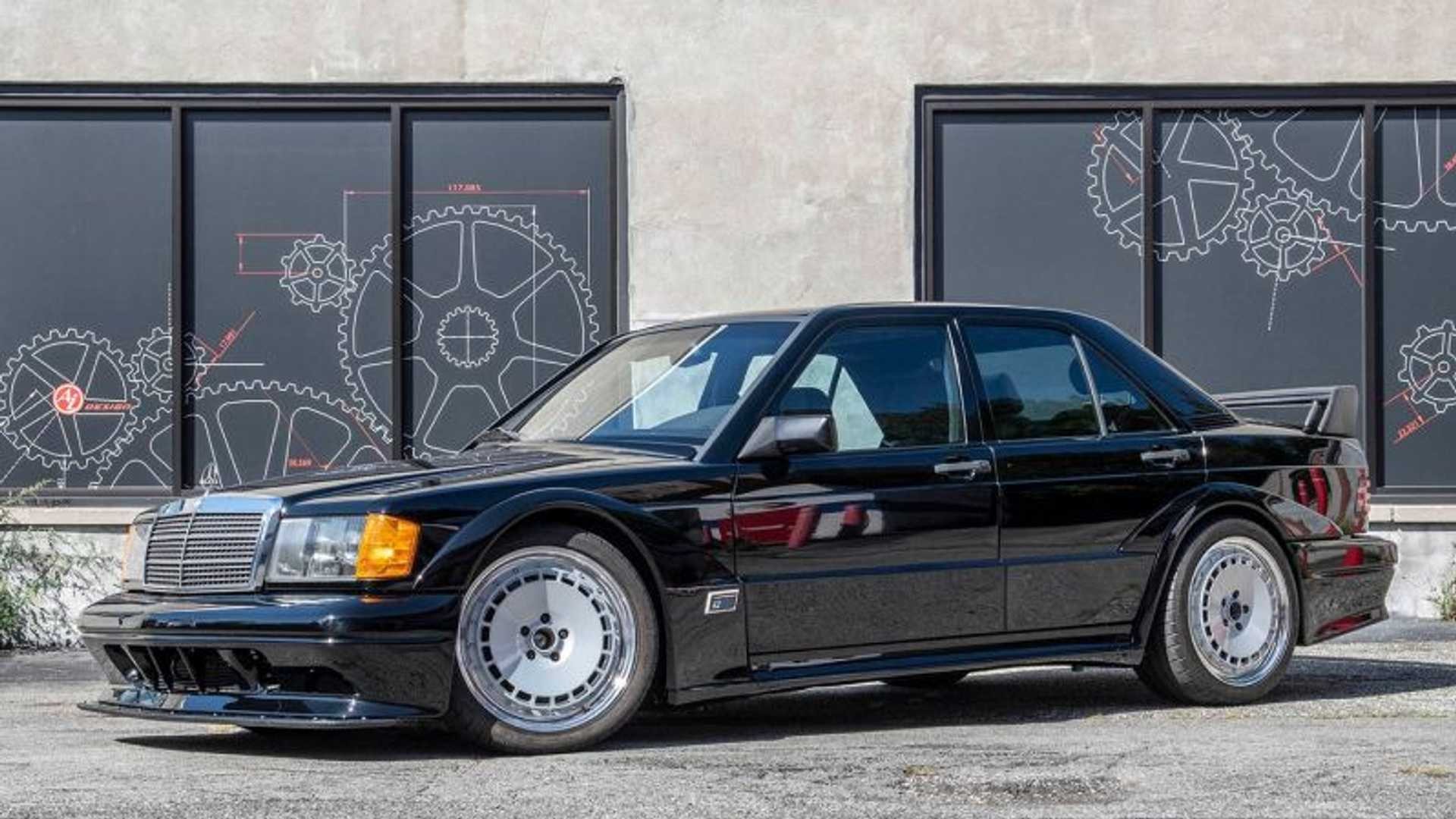 Mercedes 190 E Evo II, il restomod su base C 63 AMG V8: le immagini