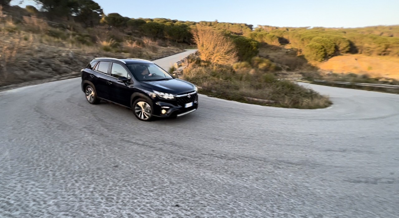 Suzuki S-Cross 1.4 Hybrid: la prova su strada