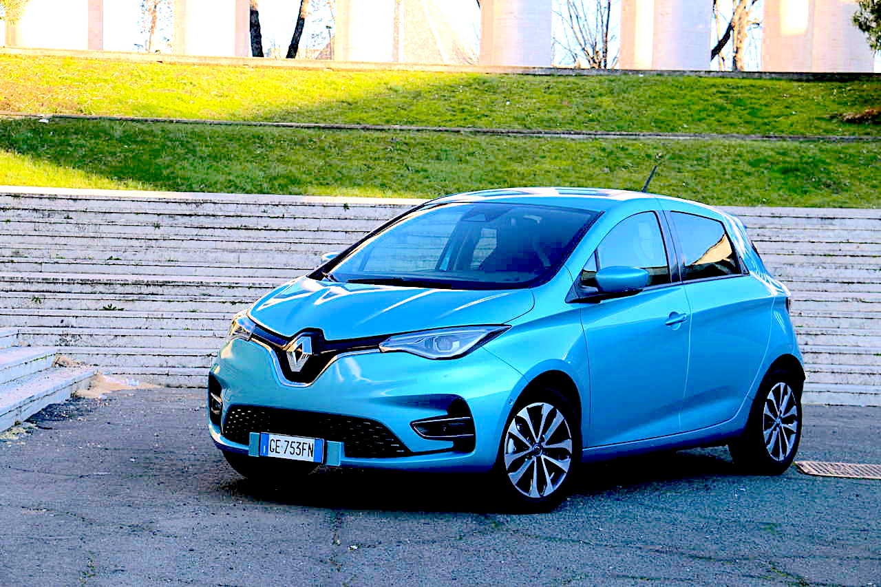 Renault Zoe R135 Intens: prova su strada