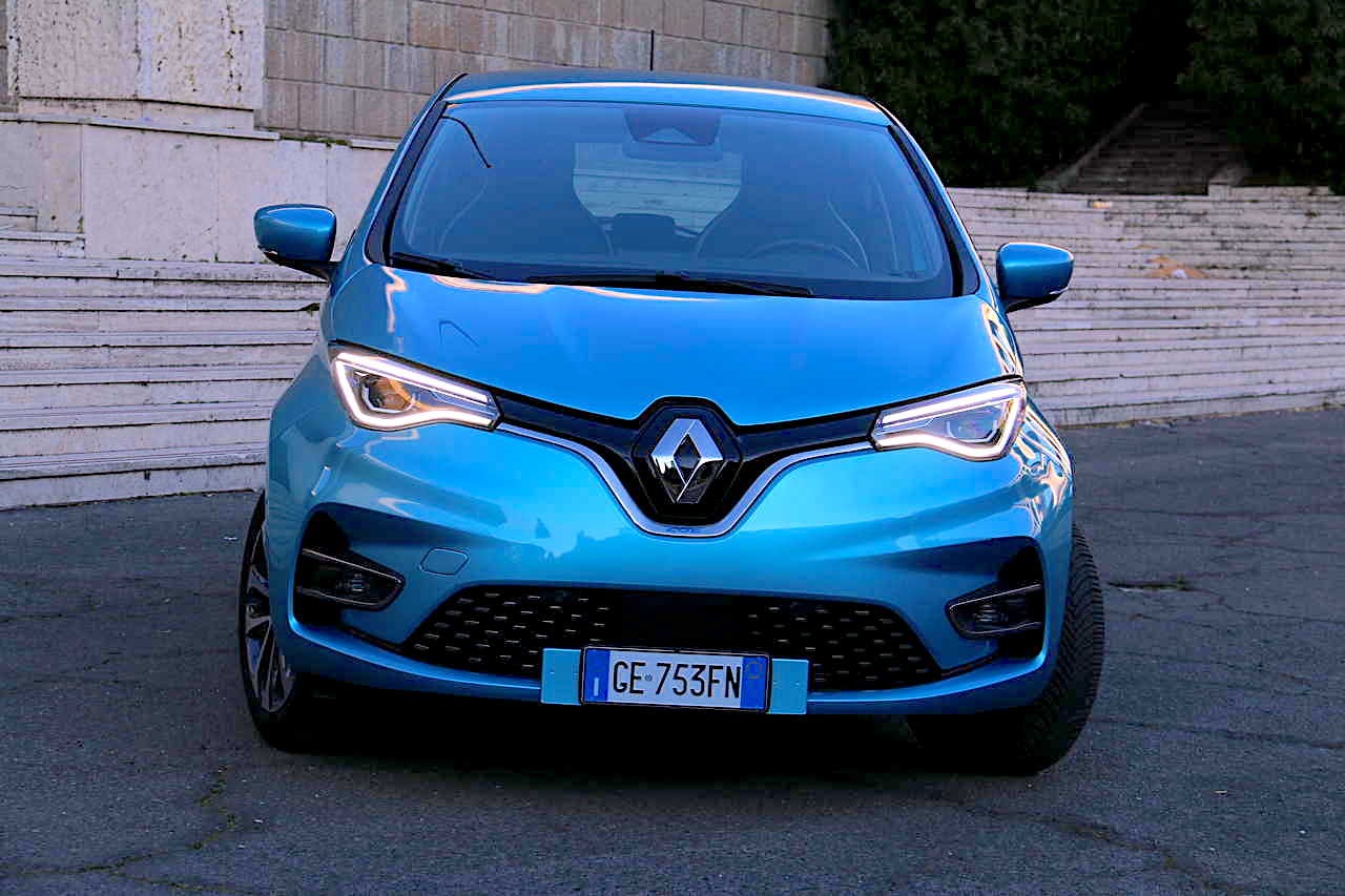 Renault Zoe R135 Intens: prova su strada