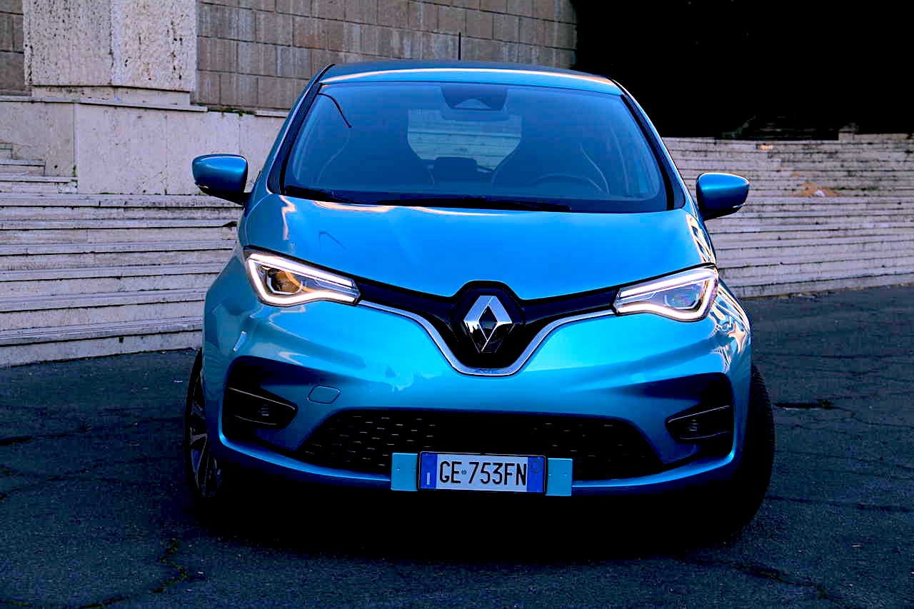 Renault Zoe R135 Intens: prova su strada