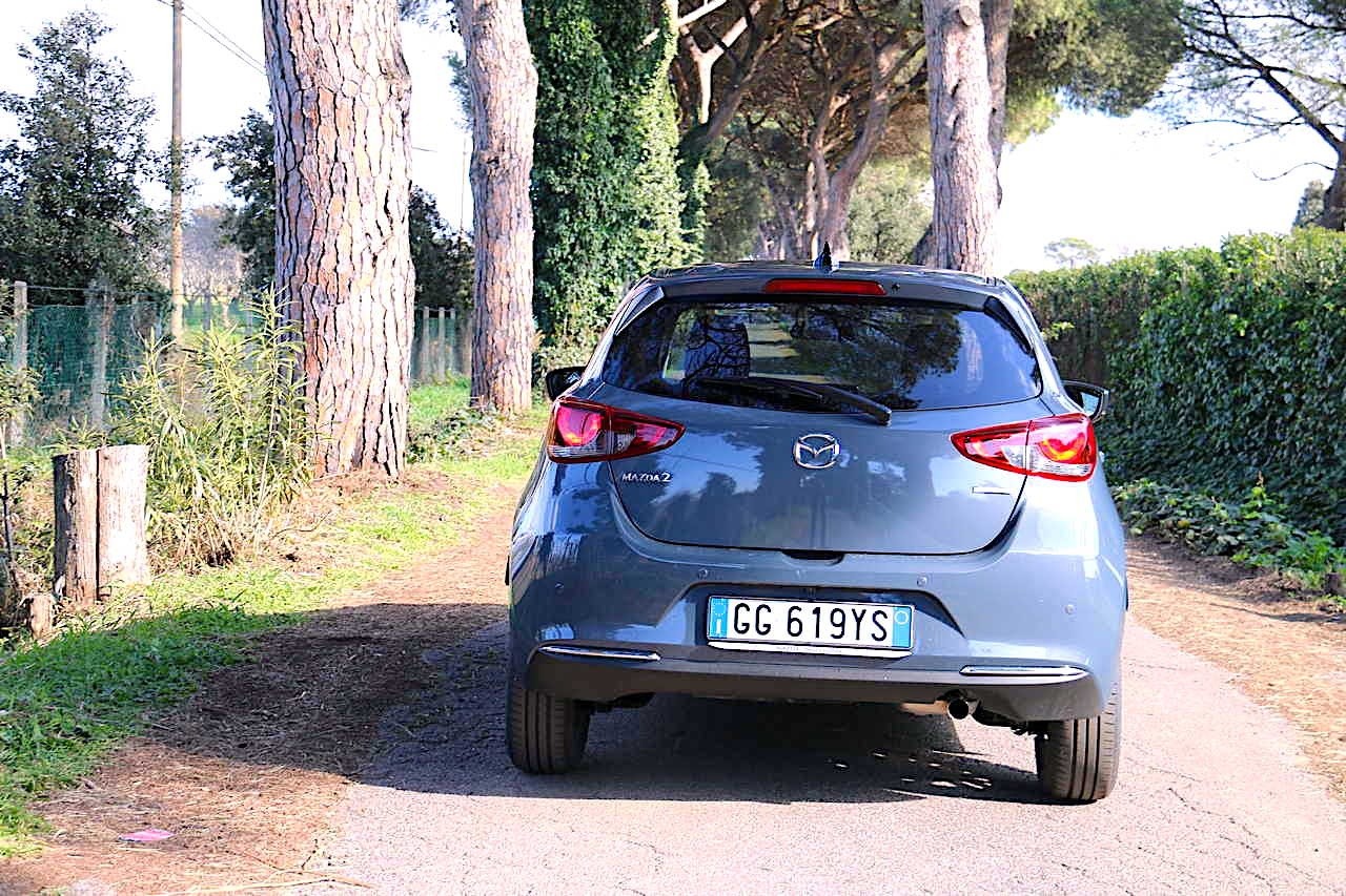 Mazda 2 e-Skyactiv-G M Hybrid: prova su strada