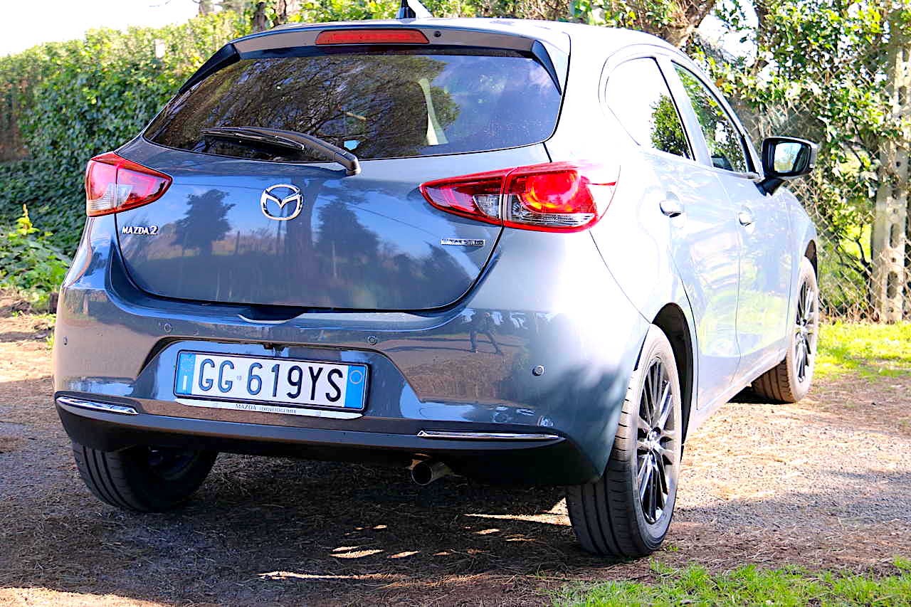 Mazda 2 e-Skyactiv-G M Hybrid: prova su strada