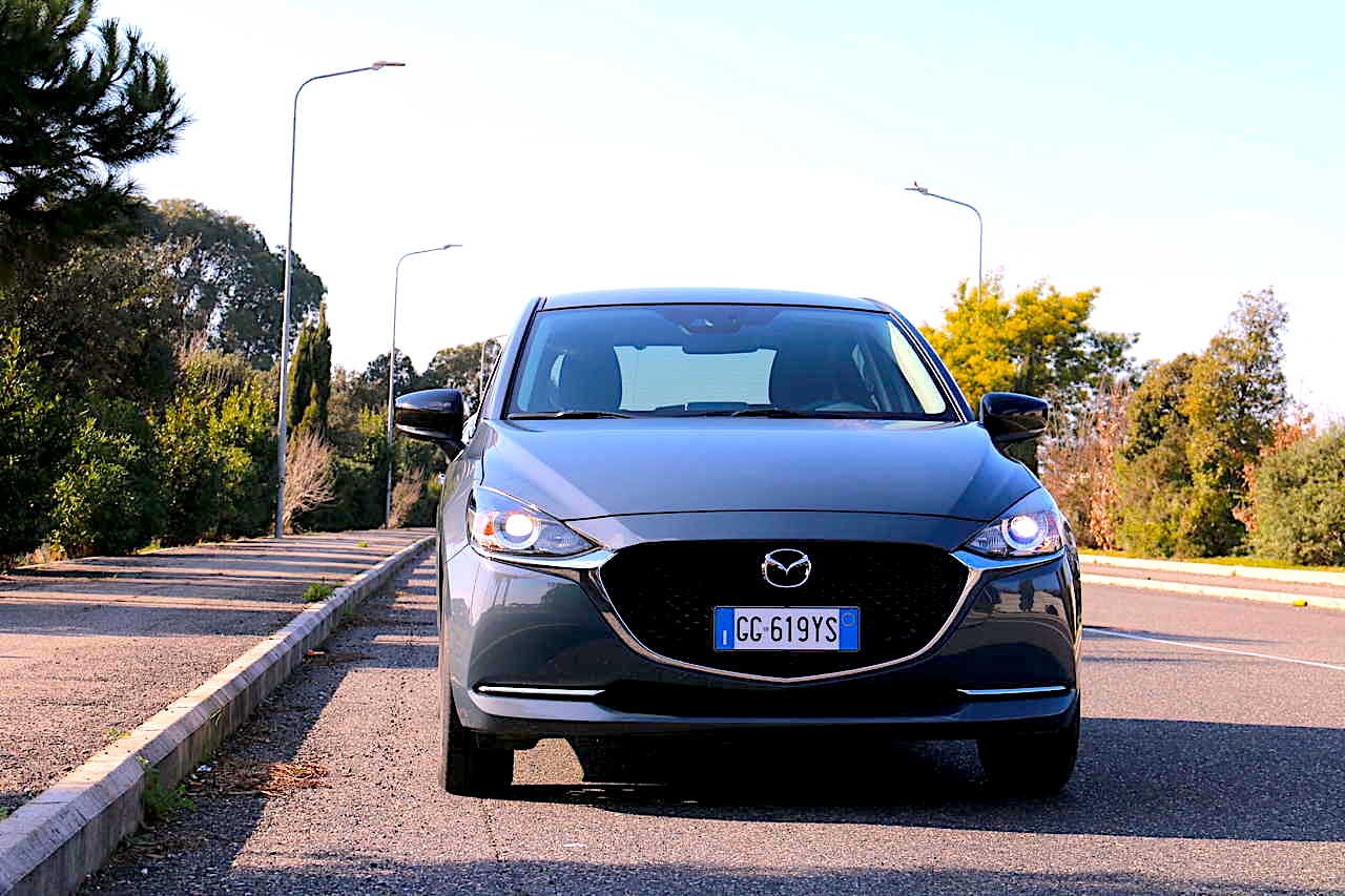 Mazda 2 e-Skyactiv-G M Hybrid: prova su strada