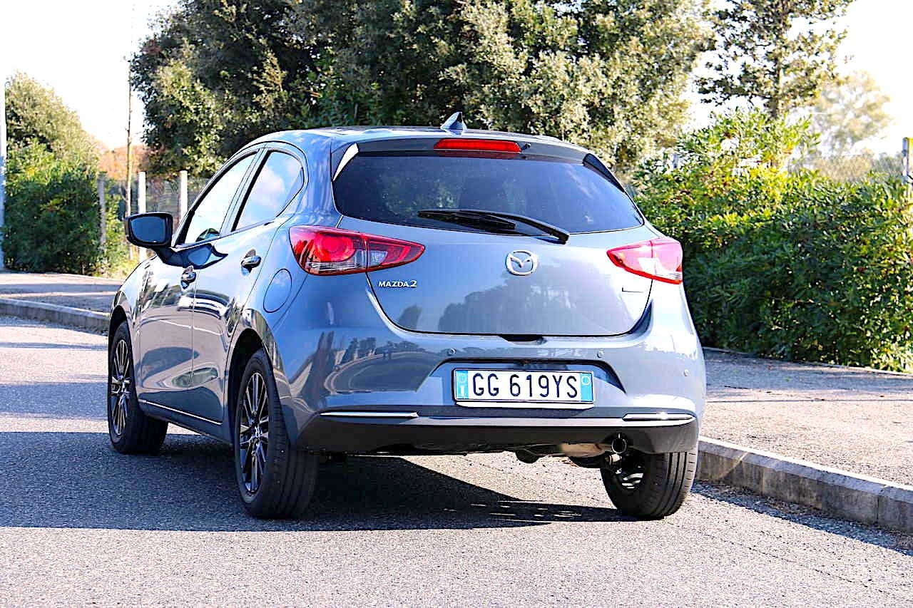 Mazda 2 e-Skyactiv-G M Hybrid: prova su strada