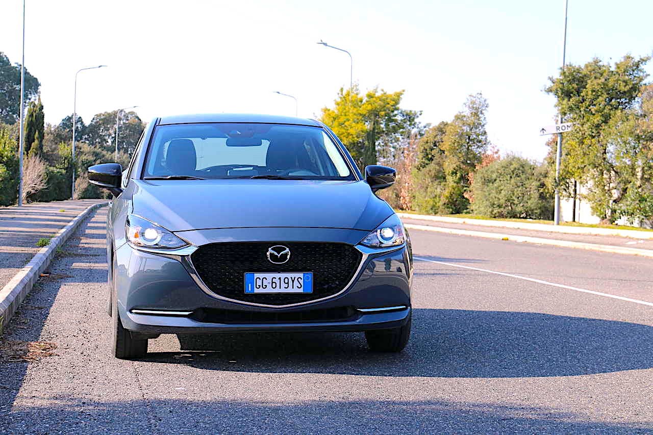 Mazda 2 e-Skyactiv-G M Hybrid: prova su strada