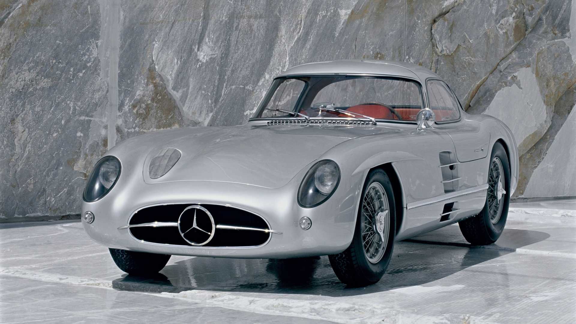 Mercedes 300 SLR Uhlenhaut Coupé: le immagini ufficiali