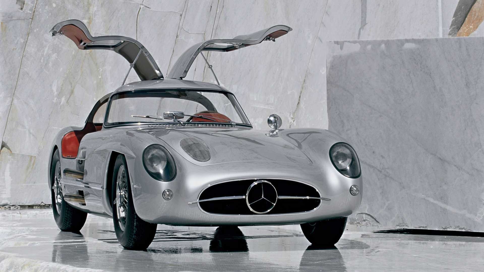 Mercedes 300 SLR Uhlenhaut Coupé: le immagini ufficiali