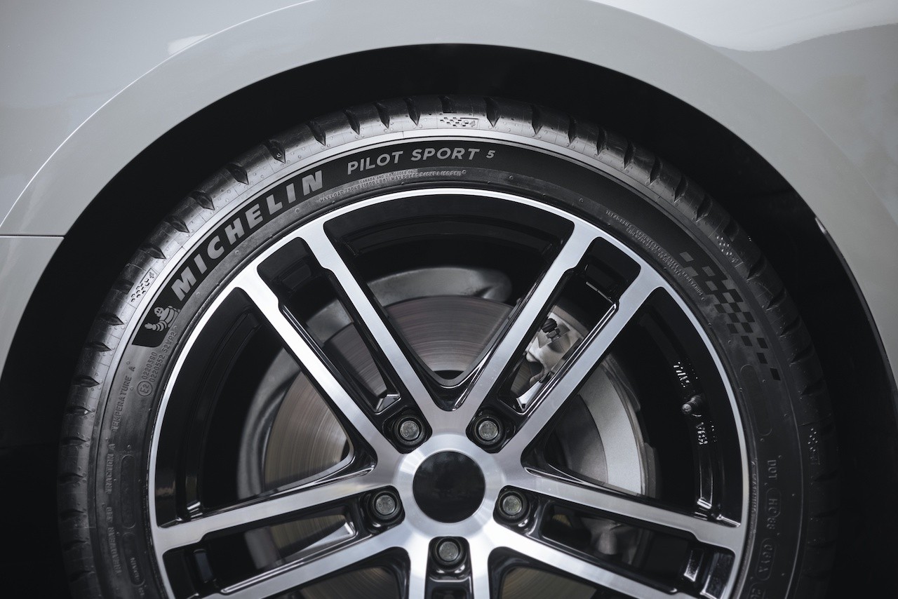 Michelin Pilot Sport 5 e Primacy 4+: immagini ufficiali