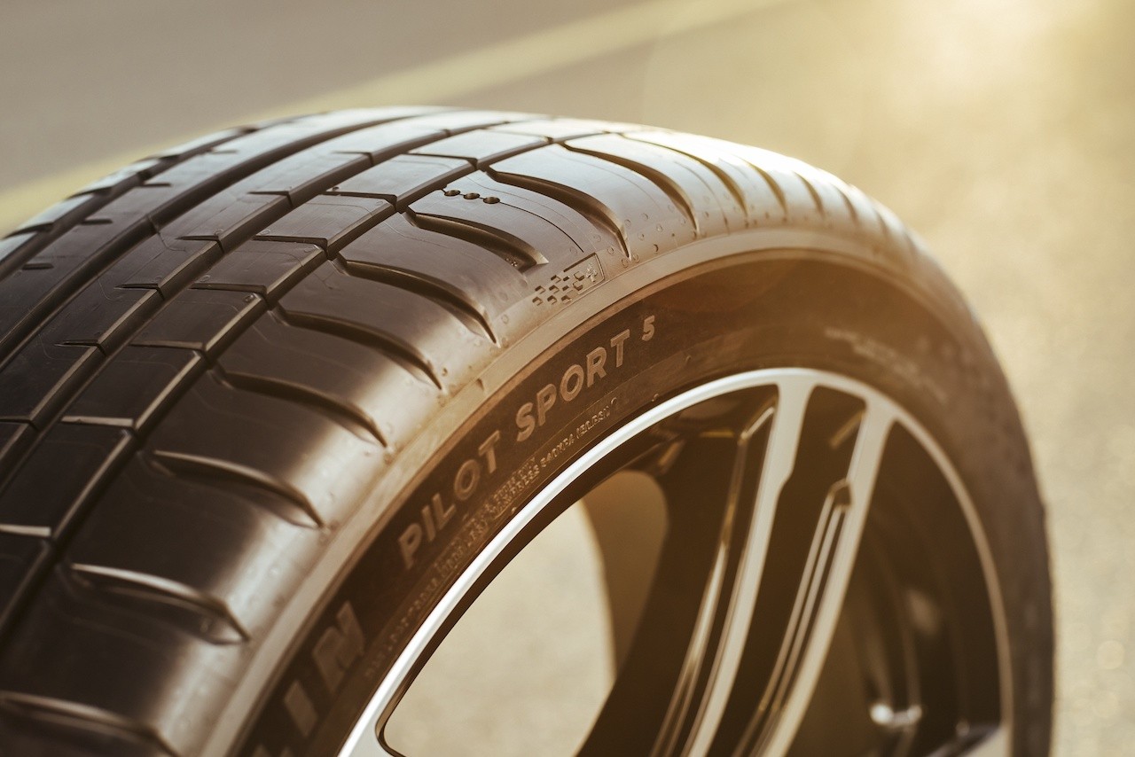 Michelin Pilot Sport 5 e Primacy 4+: immagini ufficiali